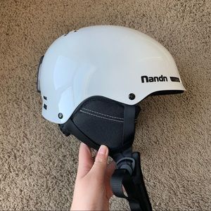 Ski/Snowboard helmet